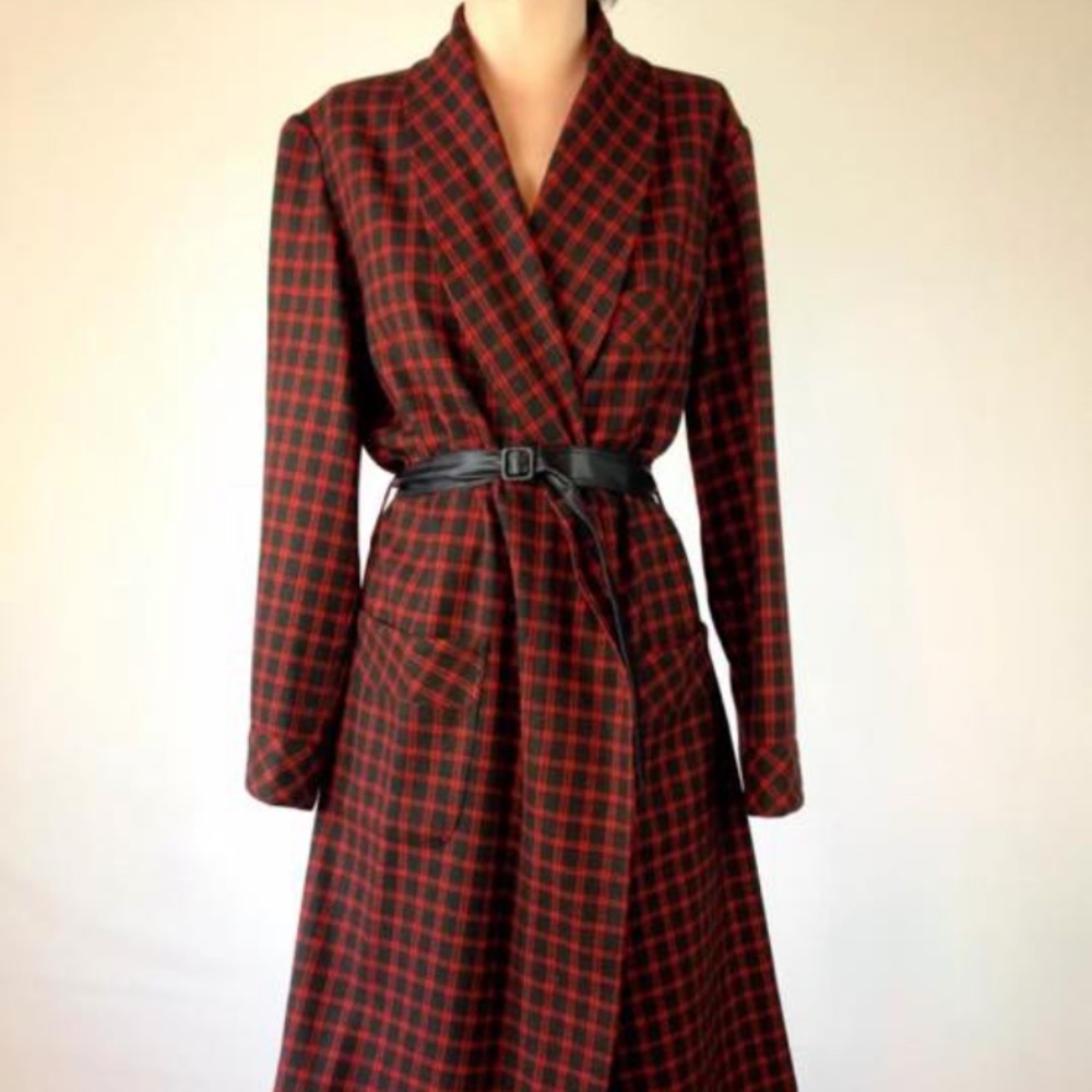 PIERRE BALMAIN COAT